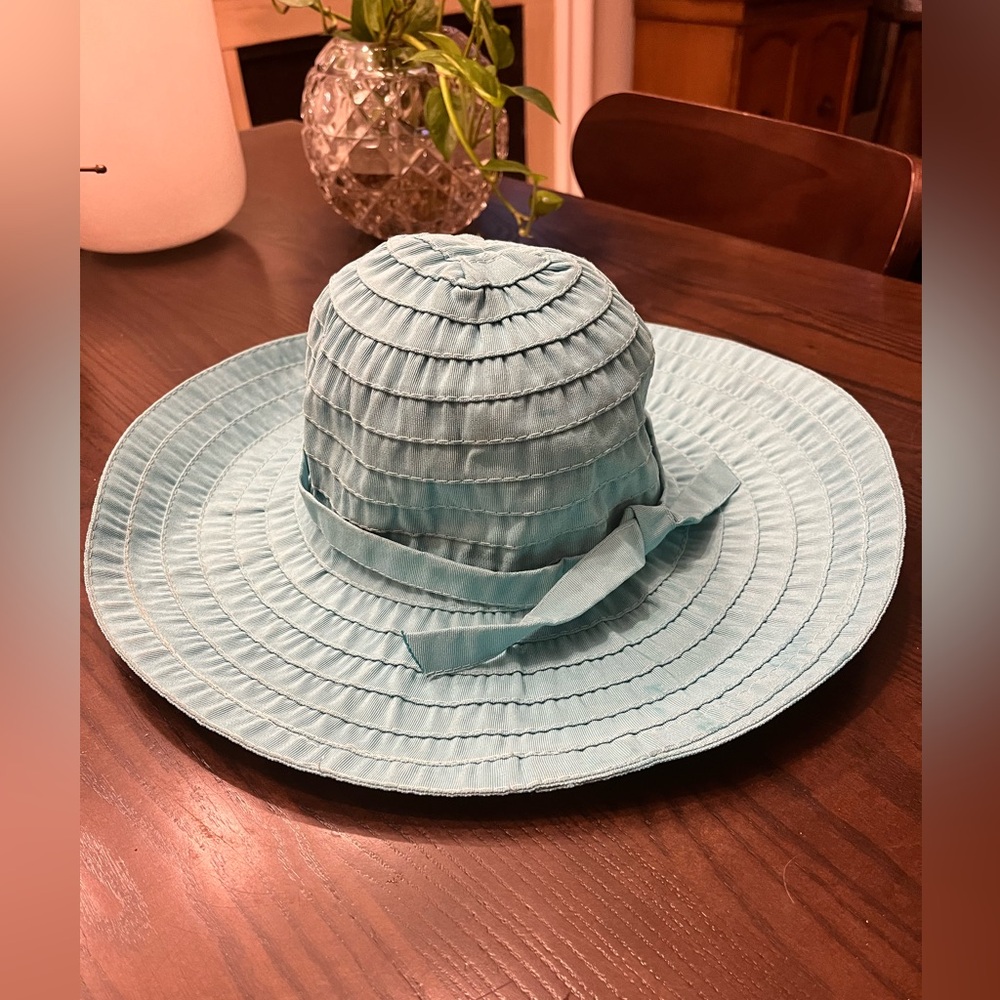 Packable Travel Hat